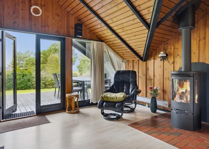 Elisej - 100m From The Sea By Interhome