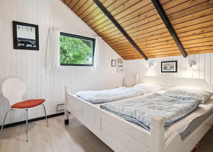 Elisej - 100m From The Sea By Interhome *