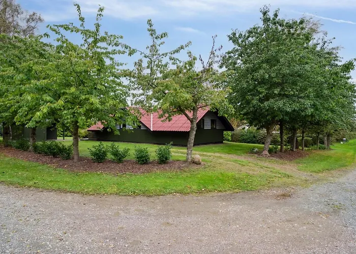 Elisej - 100m From The Sea By Interhome Nyaraló